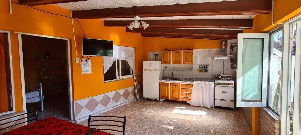 Casa 2 Dor + Dpto en El Fondo 2 Dorm - Jardín, Patio y Garage 1
