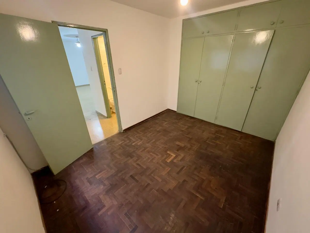 DPTO AMPLIO CON BALCON A MTS DE PATIO OLMOS 3