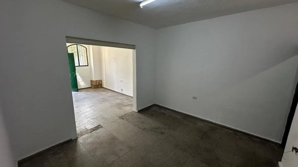 GALPON - GRAL BUSTOS - 450M2 - OFICINAS PRIVADAS 3