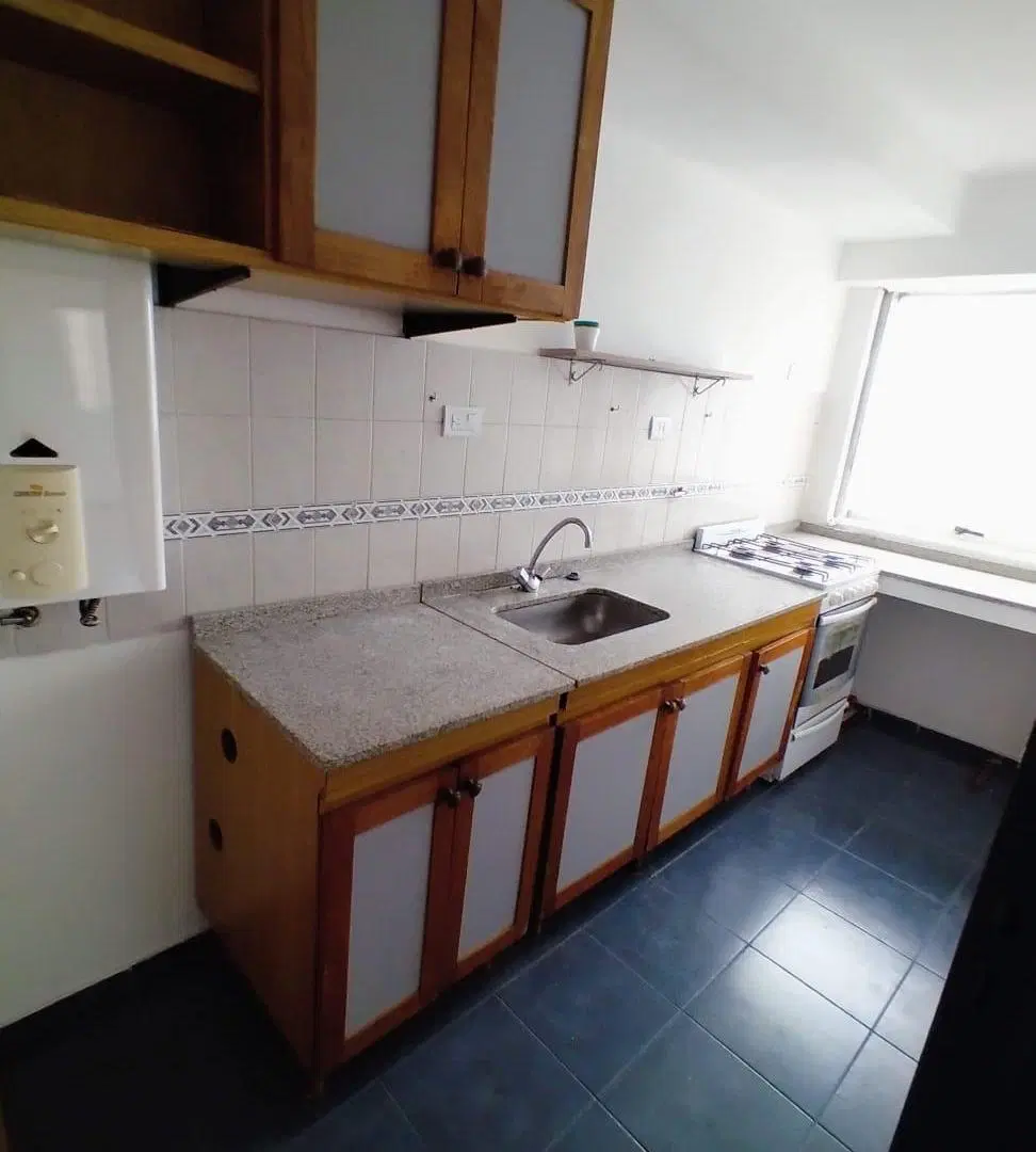 ALQ - 2 DORM - PISO ALTO - VISTA AMPLIA - LUMINOSO 2