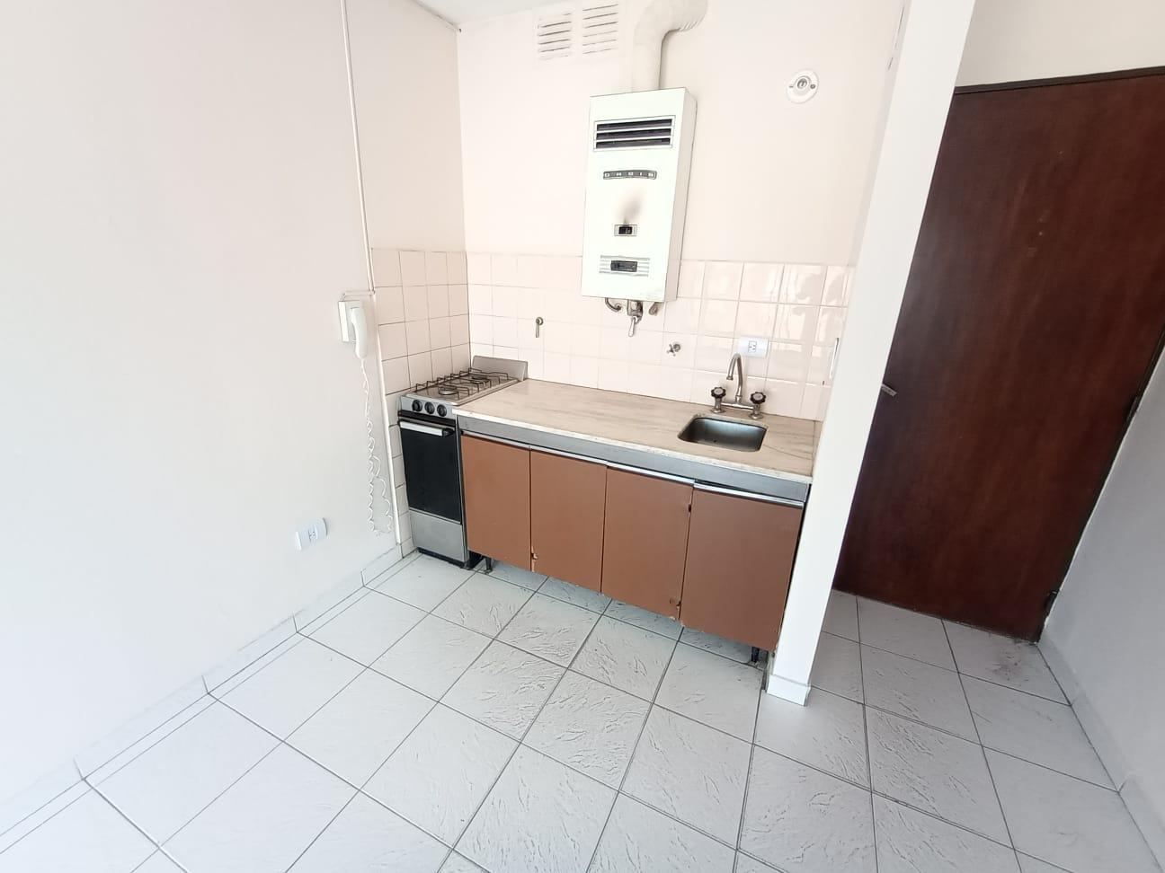 Foto de VENTA - 1 DORMITORIO + BALCON TERRAZA - B° CENTRO, imagen 1
