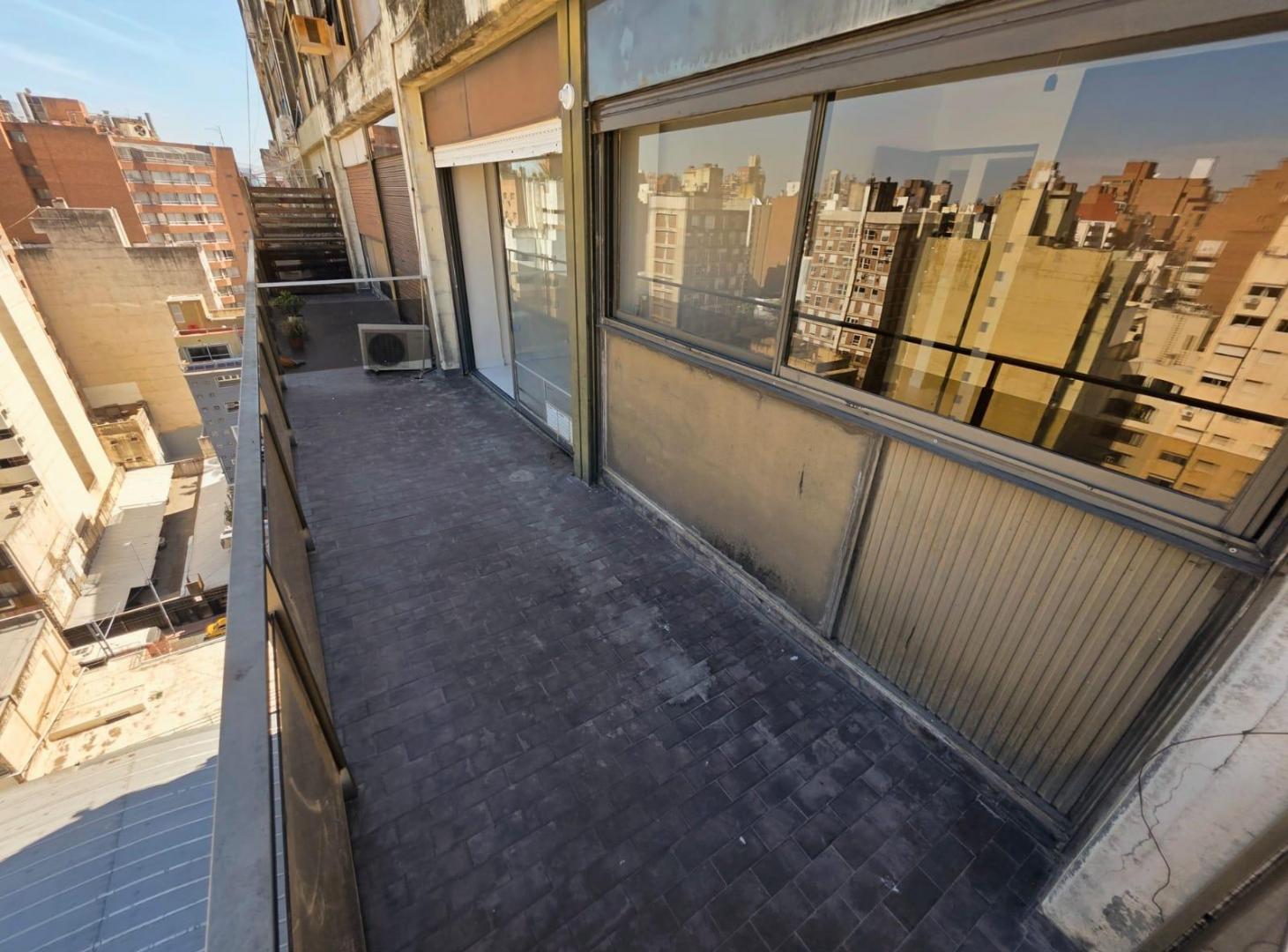 Foto de VENTA - 1 DORMITORIO - BALCON TERRAZA AMPLIO - B° CENTRO, imagen 3