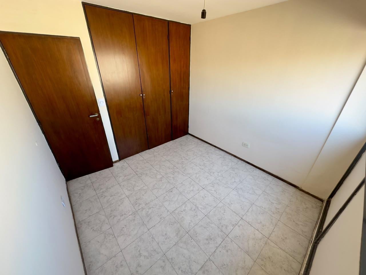 Foto de VENTA - 1 DORMITORIO - BALCON TERRAZA AMPLIO - B° CENTRO, imagen 4