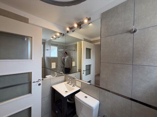 Foto de VENTA - 1 DORMITORIO - B° GUEMES - COMPLETAMENTE REMODELADO, imagen 5