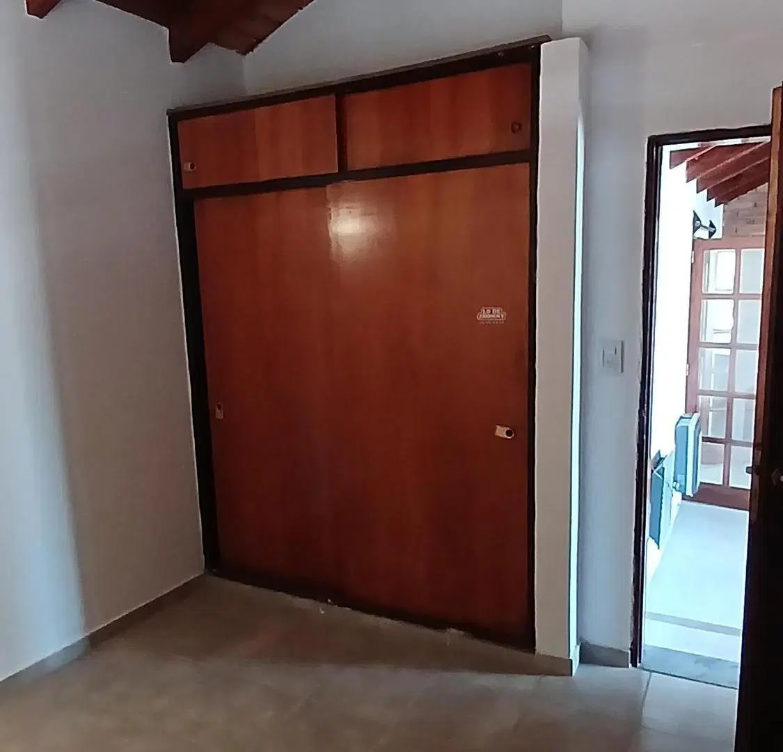 Paso de los Andes, Casa 4 dormitorios con garage $1.600.000 4