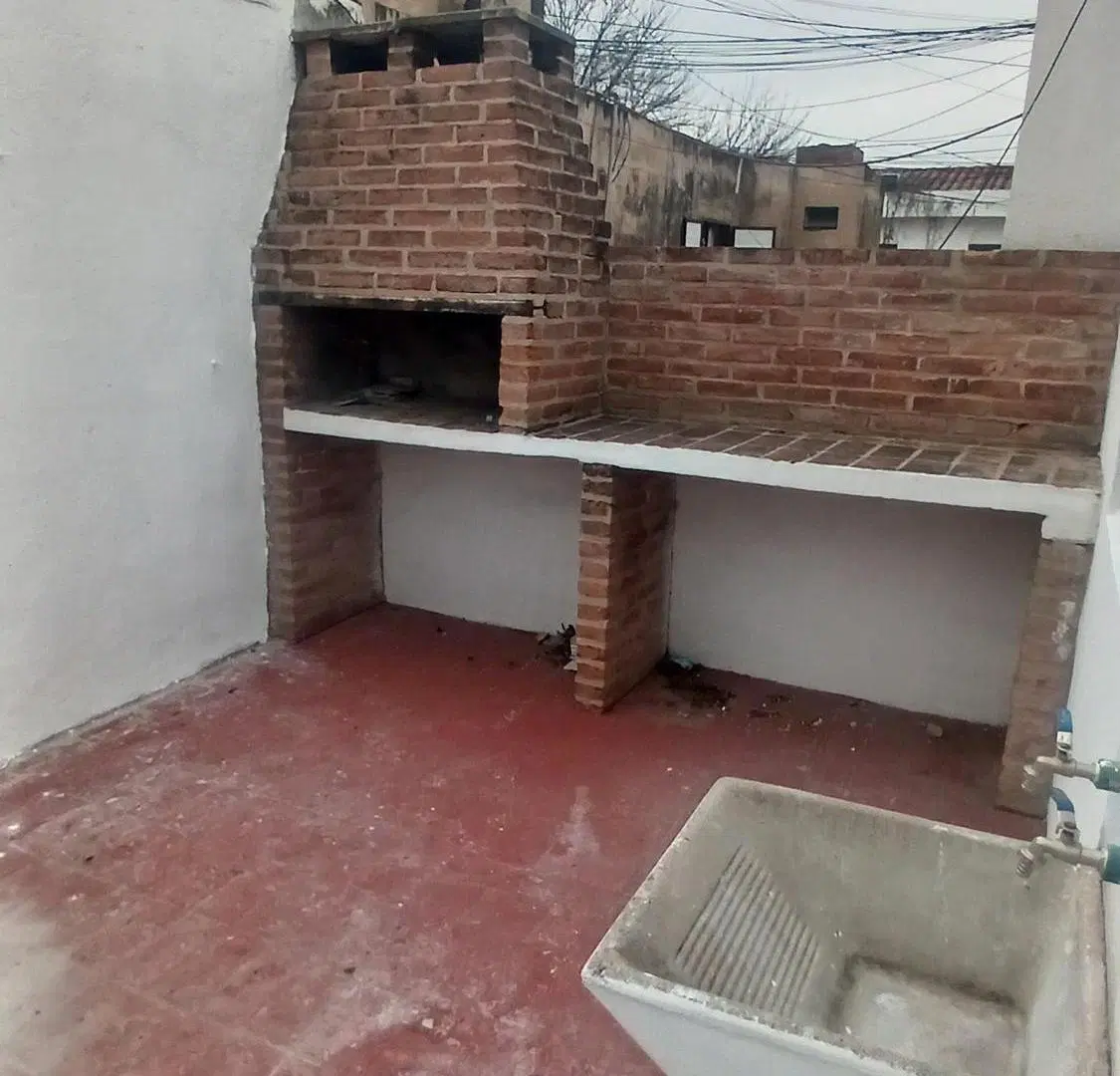 B Ipona, departamento 1 Dormitorio $ 8