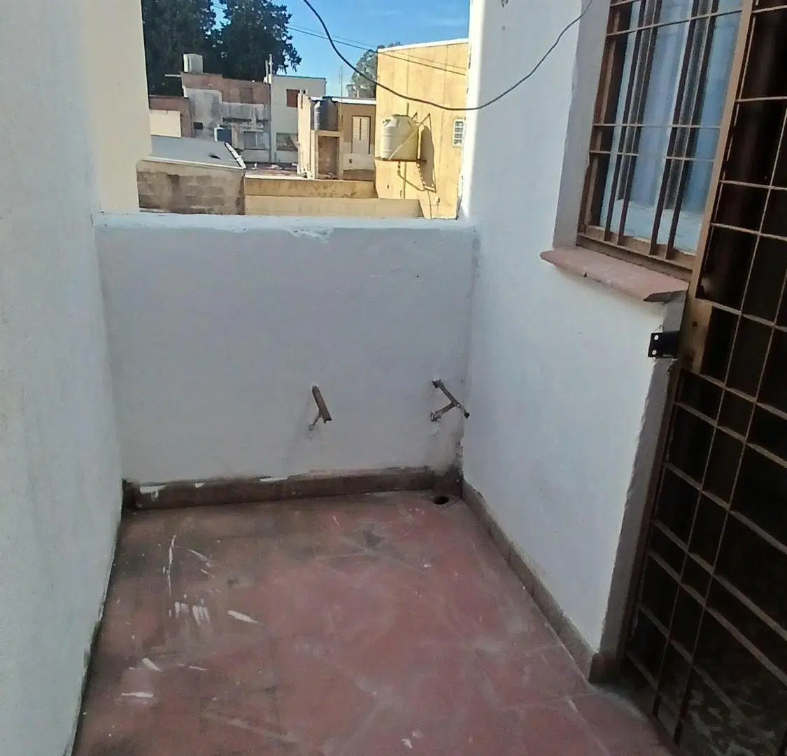 B Jardin, Departamento planta alta,1 dormitorio, $490.000 3
