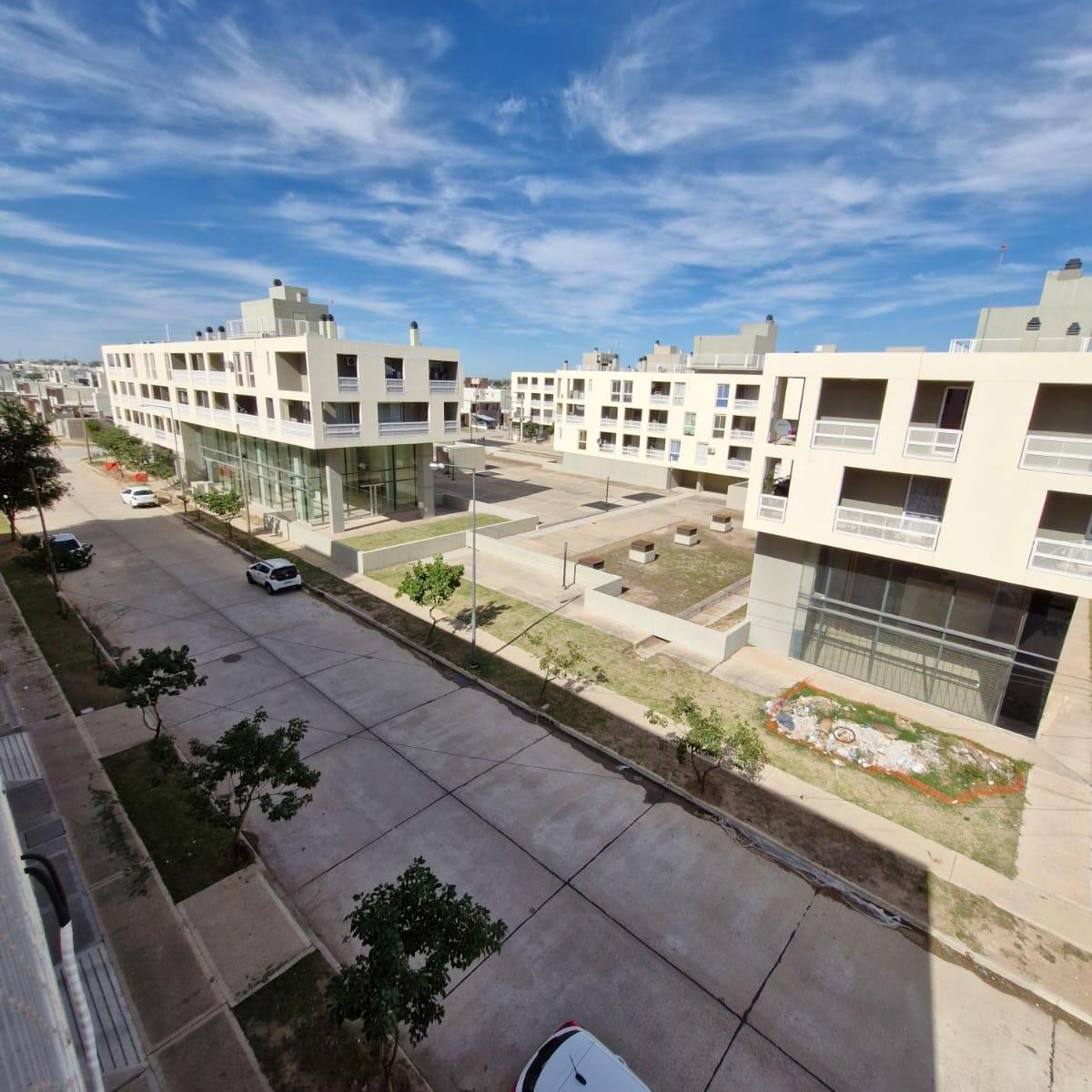 Venta! Dpto 2 Dormit. | Cochera | Seguridad Balcón 3