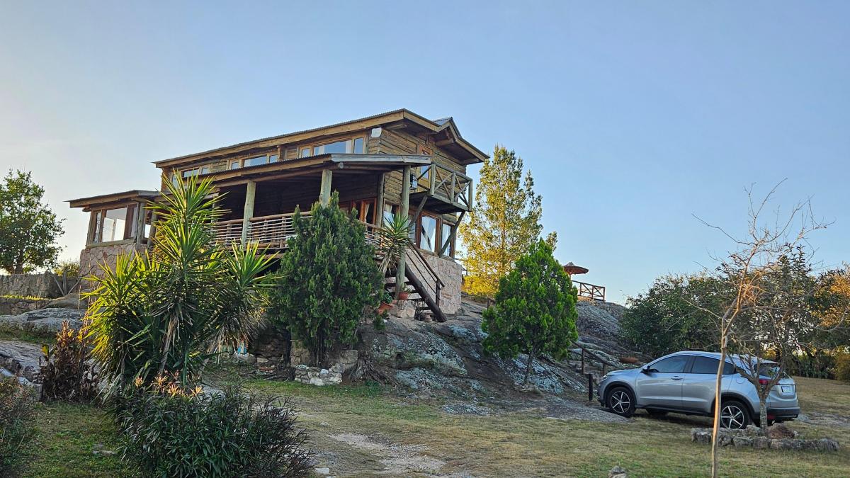 Tanti - Oportunidad - Complejo de Cabañas en Sierras de Cordoba - 5 Unidades - Pileta 4