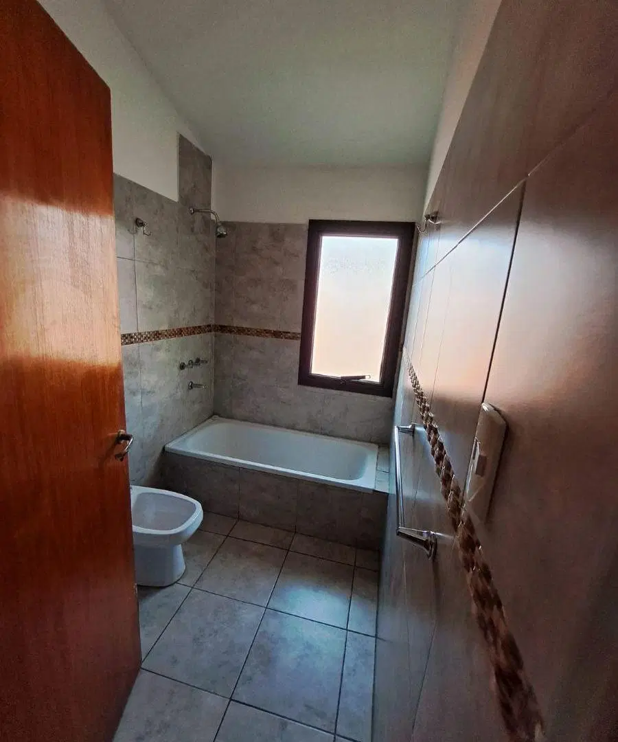 OPORTUNIDAD! VENTA VILLA CARLOS PAZ- 2 DORMITORIOS- COCHERA- AMENITIES 2