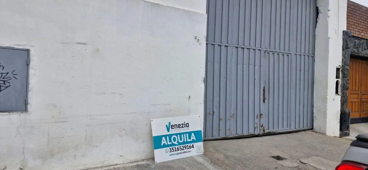 OPORTUNIDAD DE ALQUILER – Galpón | Excelente Ubicación | Gral Bustos 3