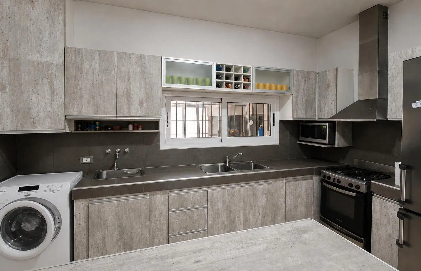 ¡Hermosa Casa de 3 Dormitorios con Pileta en El Talar, Mendiolaza! Excelente Ubicación y Confort 3