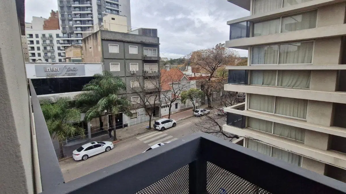 ALQUILER 1 DORM y COCINA SEPARADA | Sobre VELEZ SARSFIELD | A mts de Ciudad Universitaria 8
