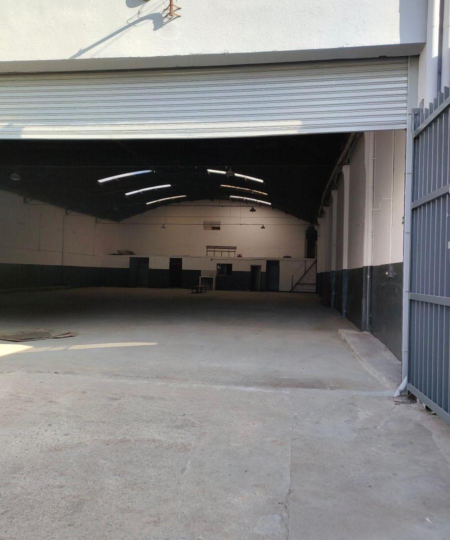 Foto de ALQUILER GALPON!! 800 MTS2 | EXCELENTE UBICACIÓN | IMPECABLE!! B° SAN VICENTE, imagen 2