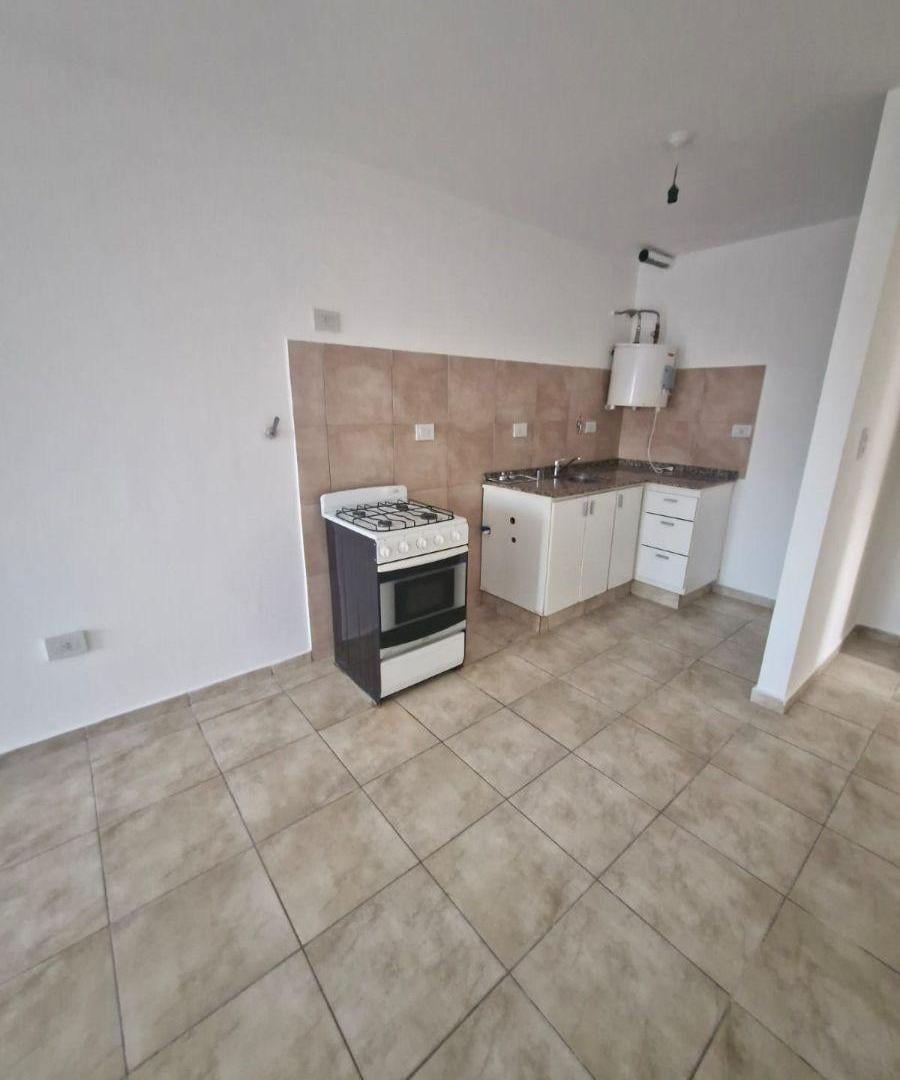 Foto de VENTA!! ¡Oportunidad en Alberdi! Departamento de 1 dormitorio con dos, imagen 1