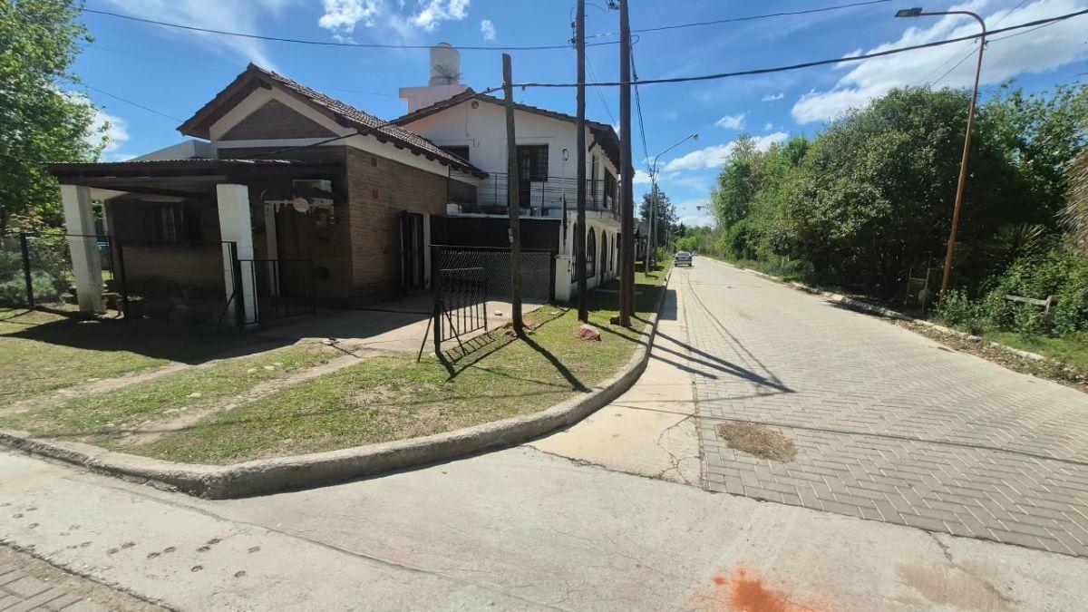 Foto de VENTA SANTA MARIA DE PUNILLA- CASA 3 D- ESCRITORIO- PILETA- APTO CREDITO, imagen 4