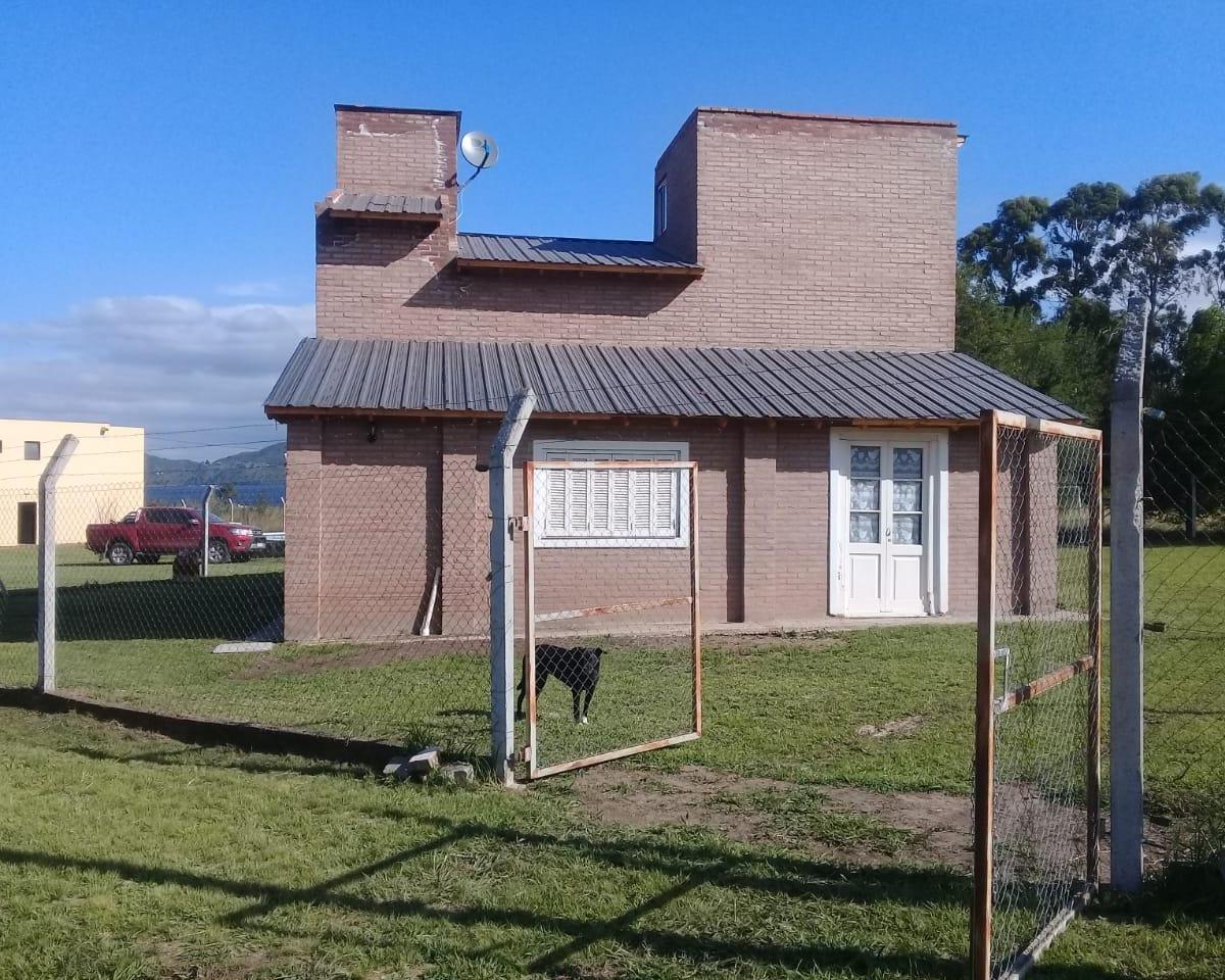 Casa con Excelente Ubicacion - Cercana Al Lago 4