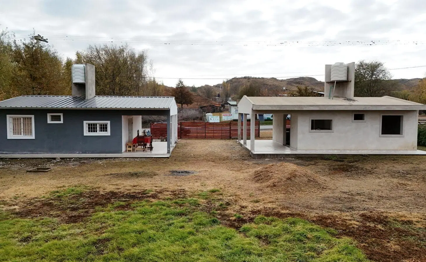 Complejo de 2 casas en venta sobre Ruta S-495 – Villa Ciudad de América 4
