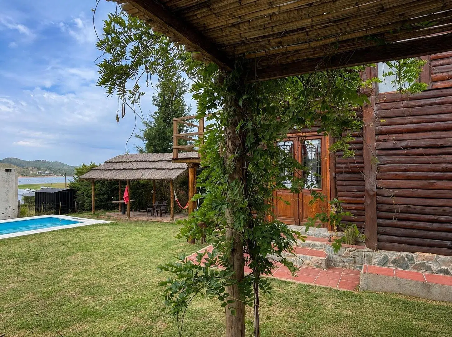 CASA DE CAMPO EN POTRERO DE GARAY 8