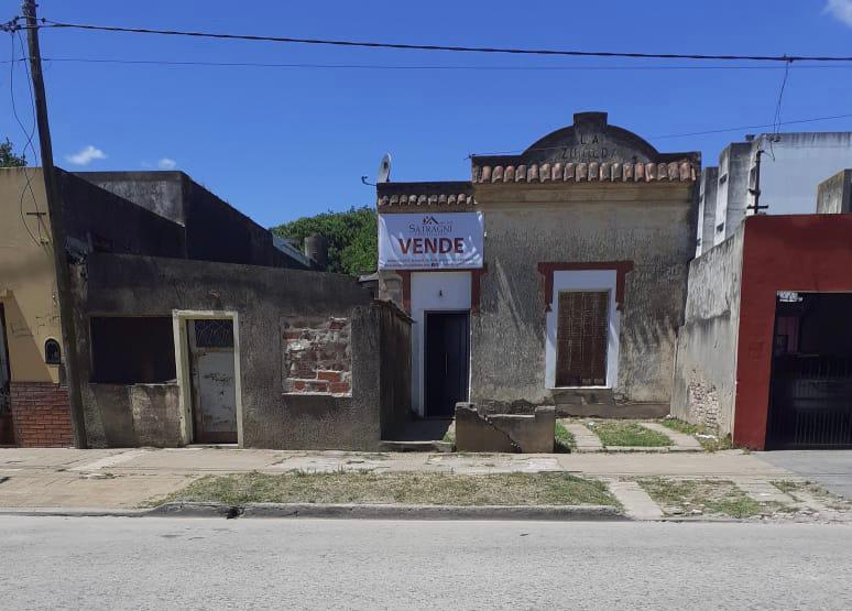 Venta casa centrica Coronel Brandsen