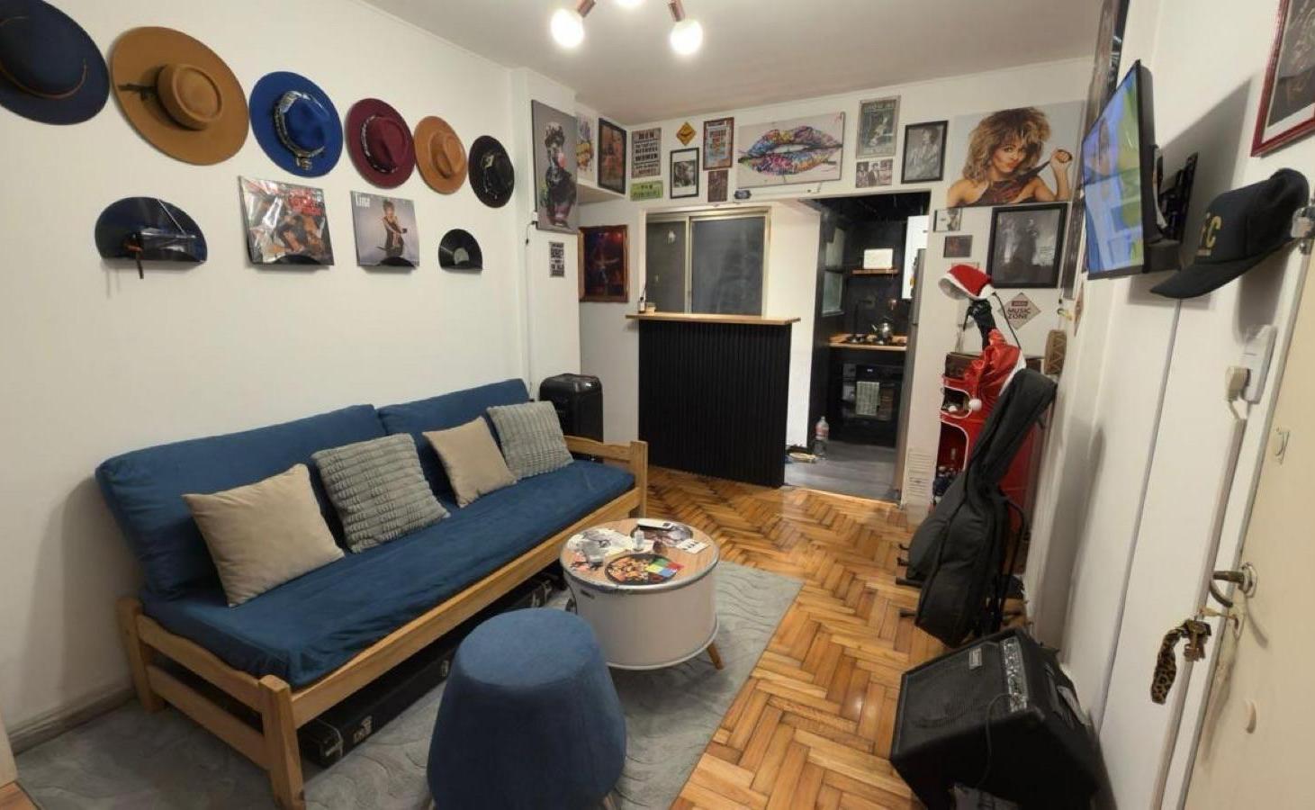 VENTA Departamento reciclado a nuevo 2 amb Flores
