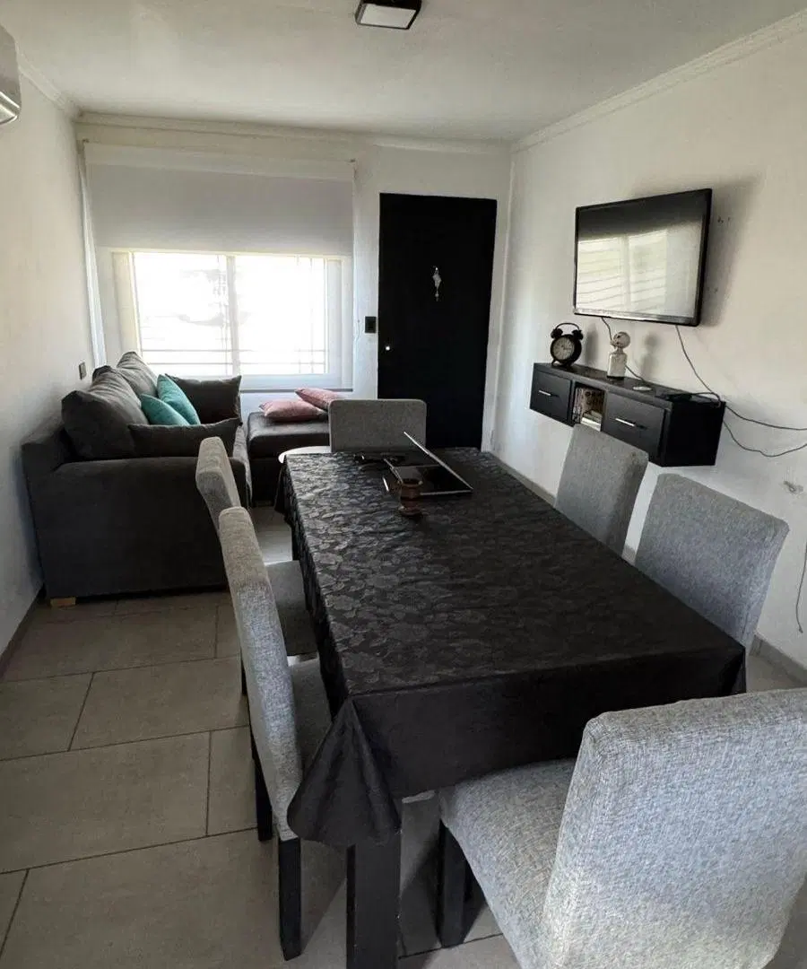 Venta Casa 3 amb La Plata 3