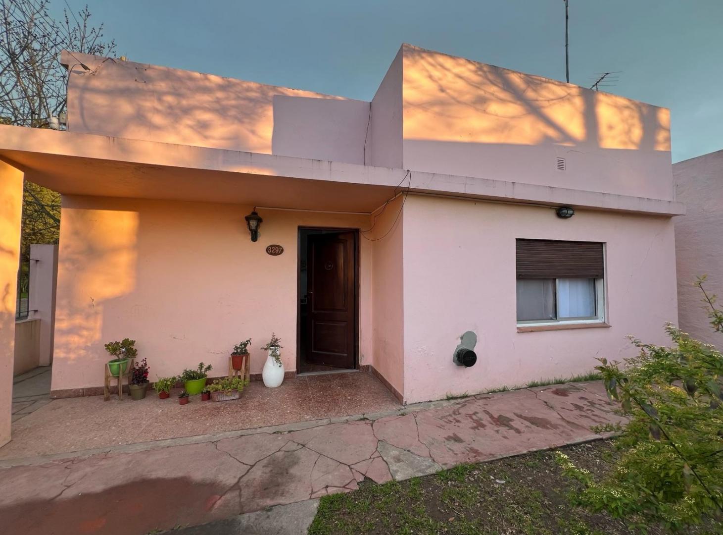 Foto de Venta Casa 3 ambientes Brandsen, imagen 2