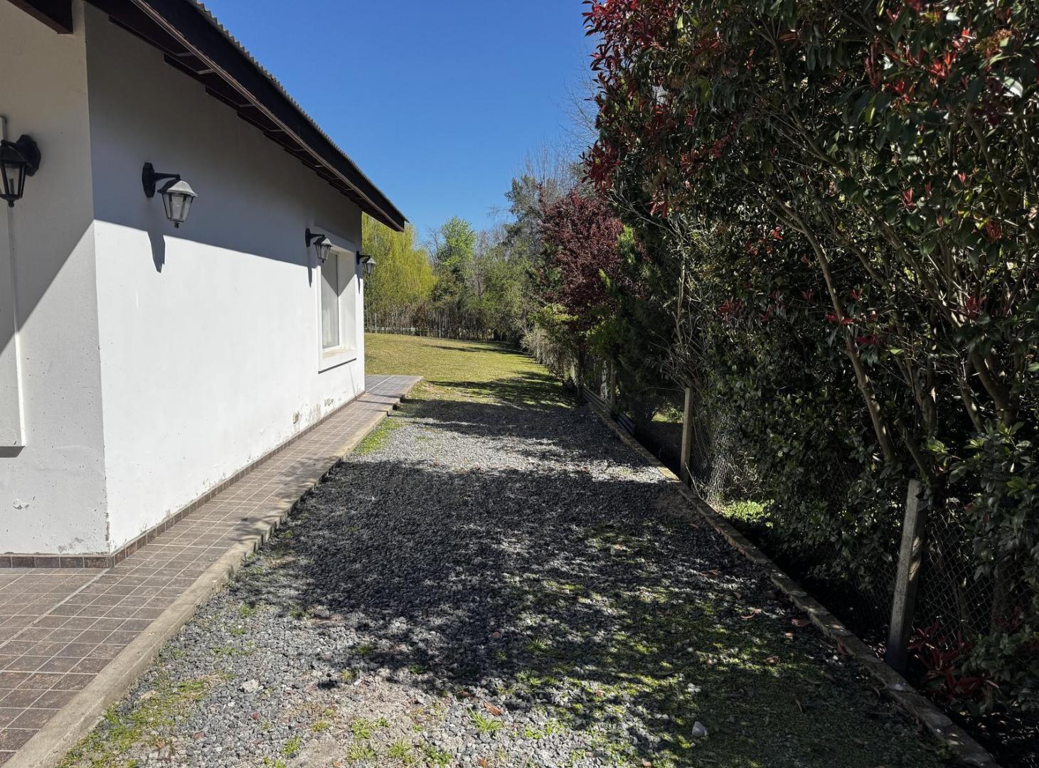 Foto de ALQUILER Casa en Barrio Cerrado P. de las Naciones GUERNICA, imagen 4