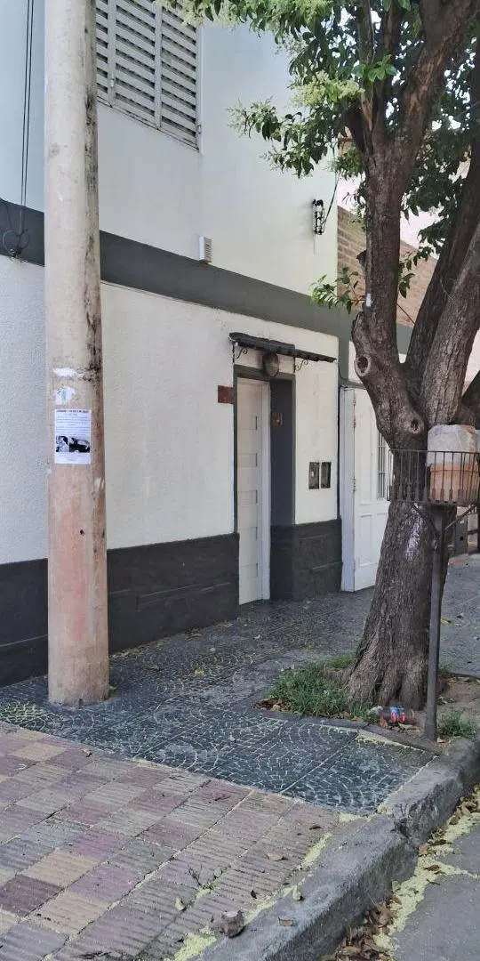 Vendo dpto 3 dorm en B° Alta Córdoba 5
