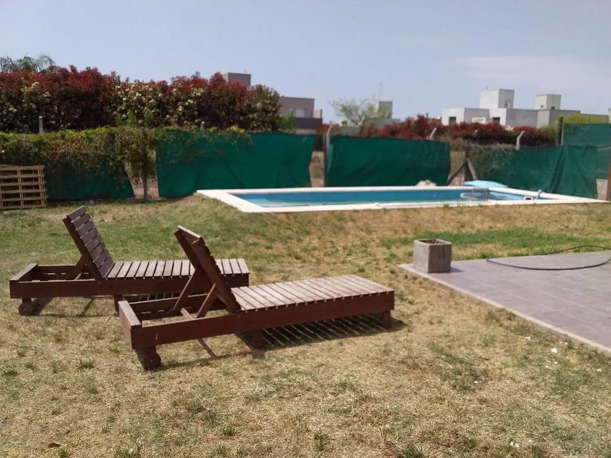 Alquilo casa en Tejas del Sur 3, 4 dorm, 4 baños, calefacción por radiadores 8