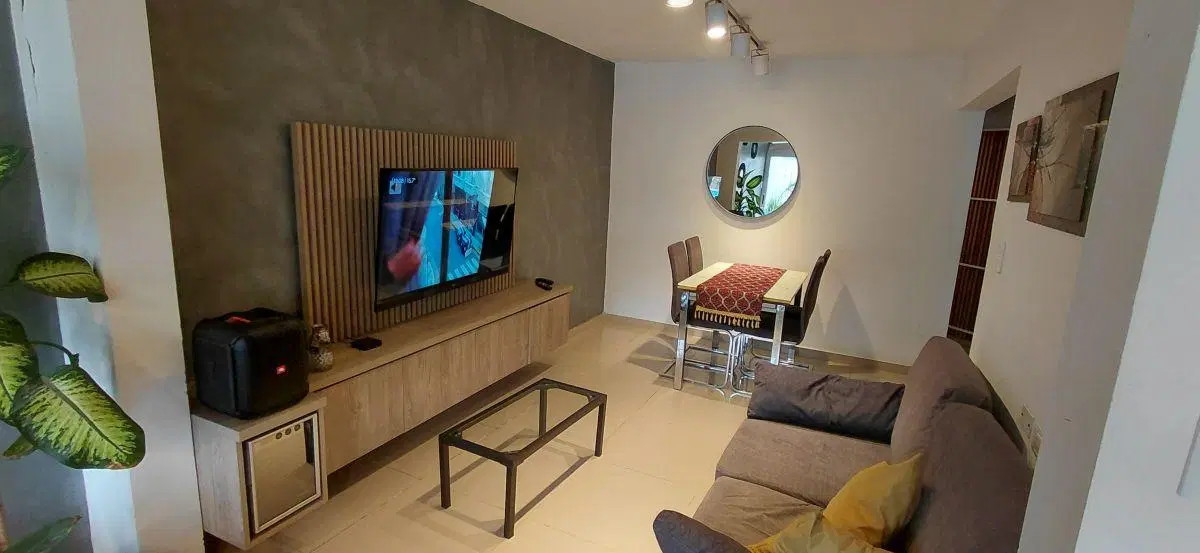 Vendo Duplex en B° Nuevo Jardín, 3 dorm, 3 baños, quincho y pileta 4