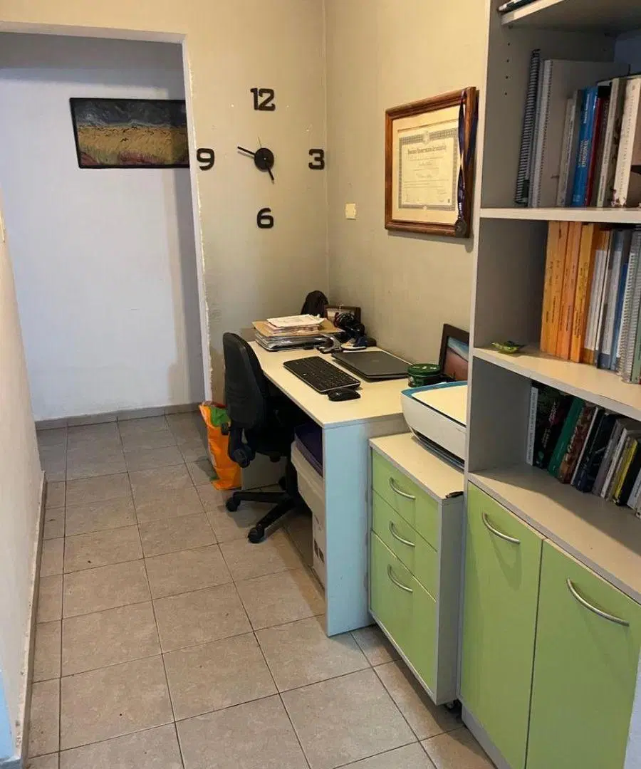 Vendo hermosa casa 3 dorm, pileta en Barrio Los Boulevares. 2