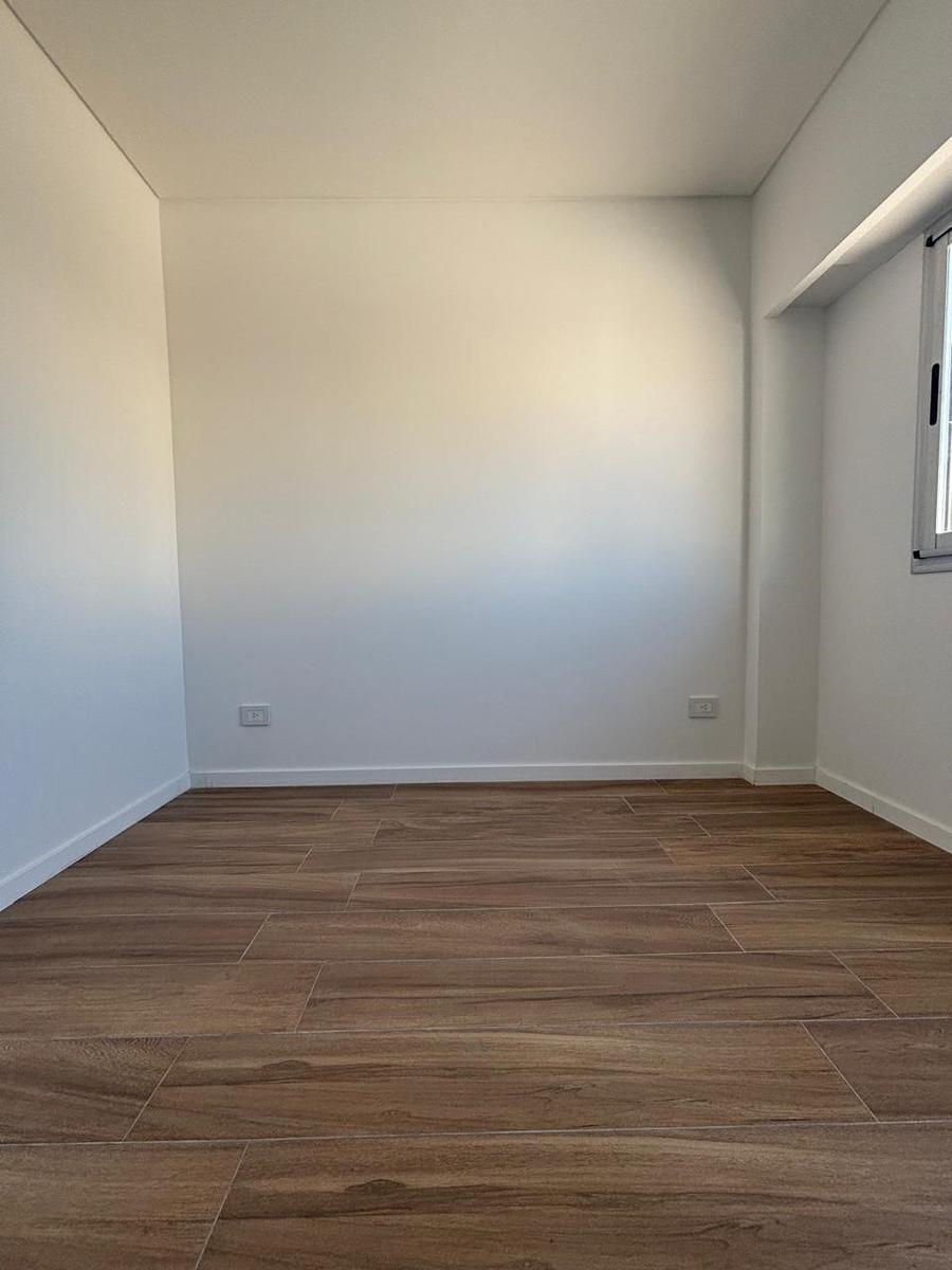 Departamento en Timoteo Gordillo Al 1000 2
