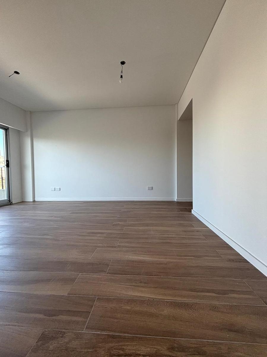 Departamento en Timoteo Gordillo Al 1000 4