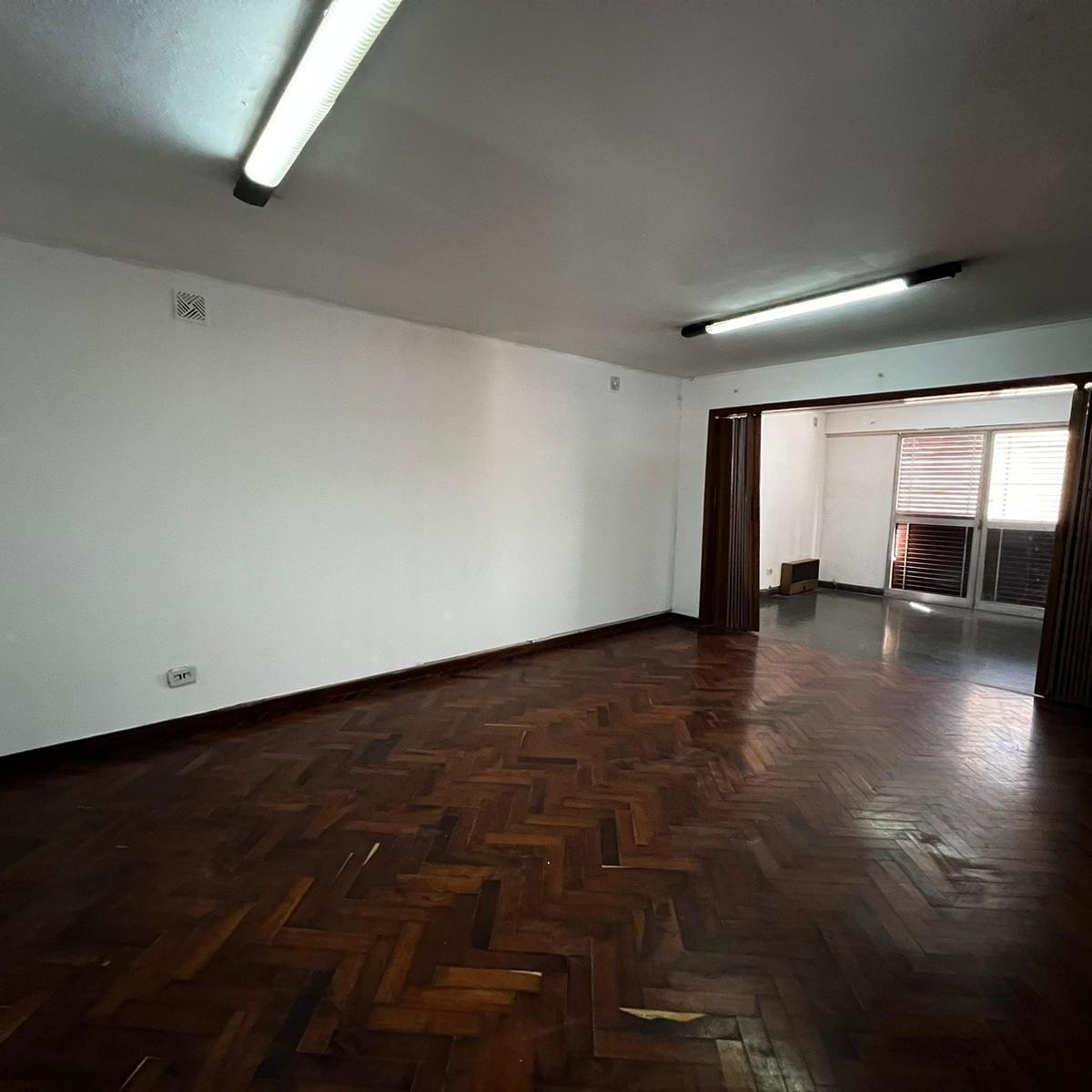 Departamento y Local Comercial en Gorriti 5