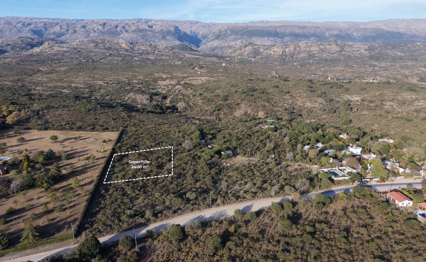 Foto de SE VENDE TERRENO DE 2.400 m² EN MINA CLAVERO CON VISTA A LAS SIERRAS, imagen 1