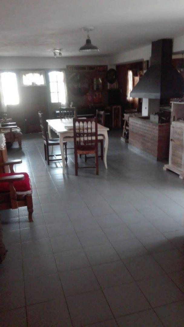 Casa en Venta 3 Dorm., Villa Parque Siquiman 5