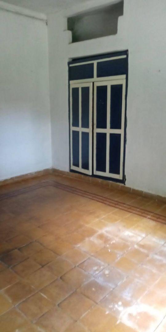 Casa 3 Dorm., Tanti 5