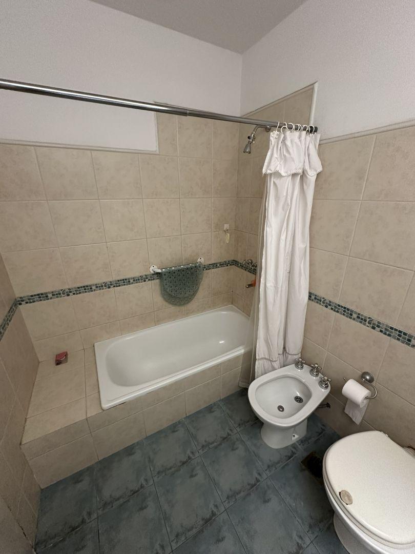 Venta Casa Arguello Pileta 5 Dorm Apto Credito 4