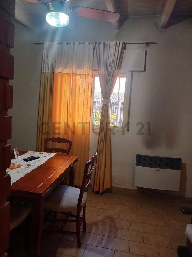En Venta Casa 2 Dorm. Barrio Oña 1