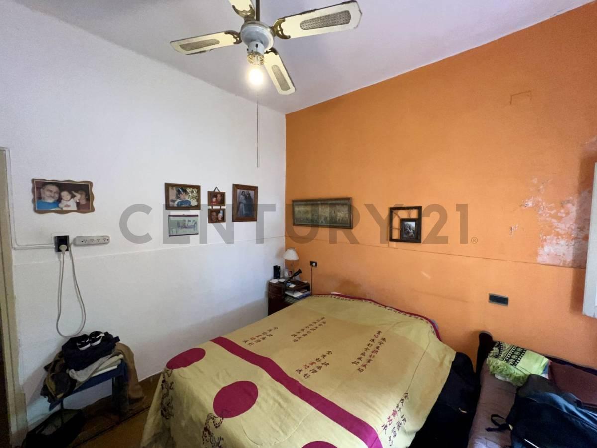 Venta Galpon + Casa 3 Dorm Barrio Parque Capital 1