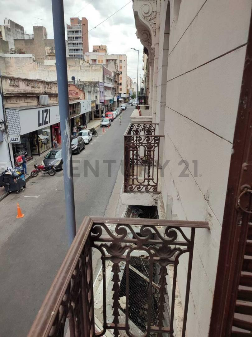 Venta Edificio 13 Habitaciones B° Centro 1