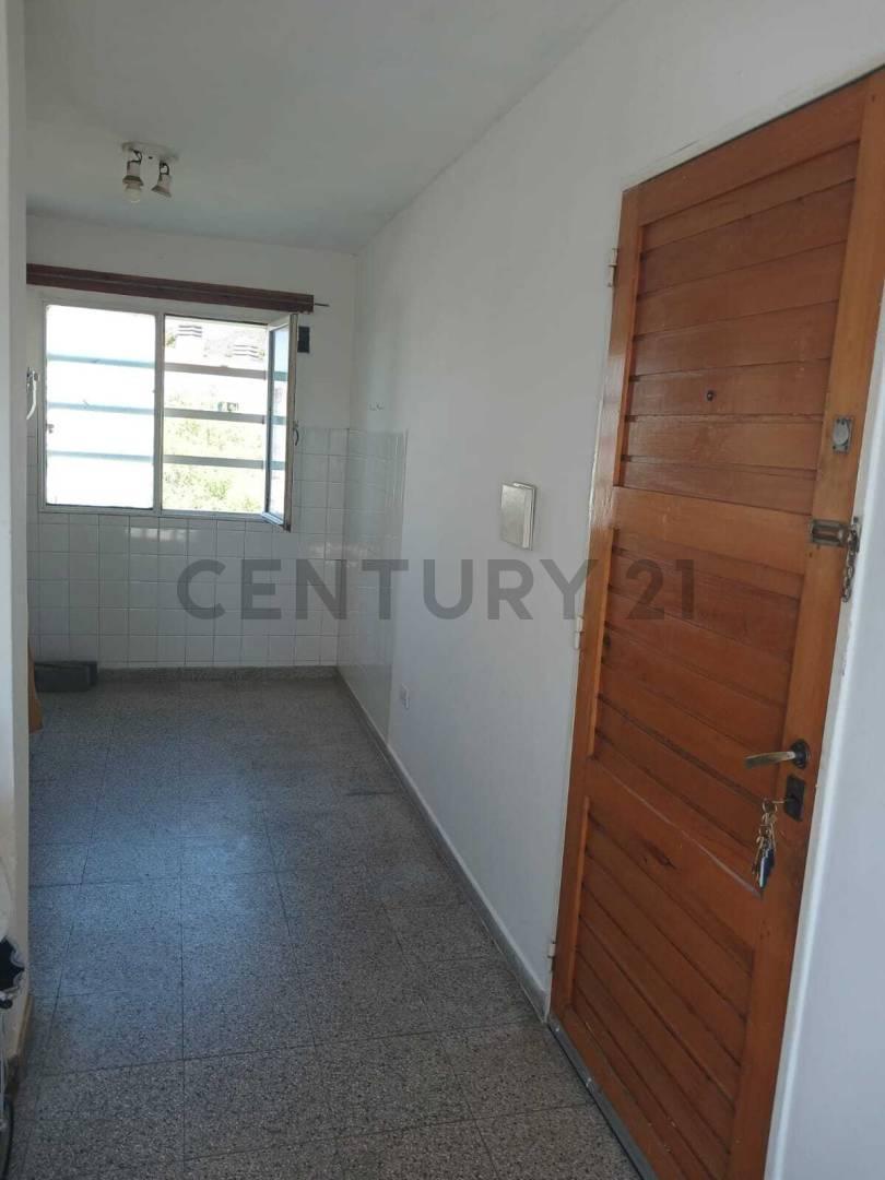 Venta Departamento 2 Dorm. Complejo Libertad III 3