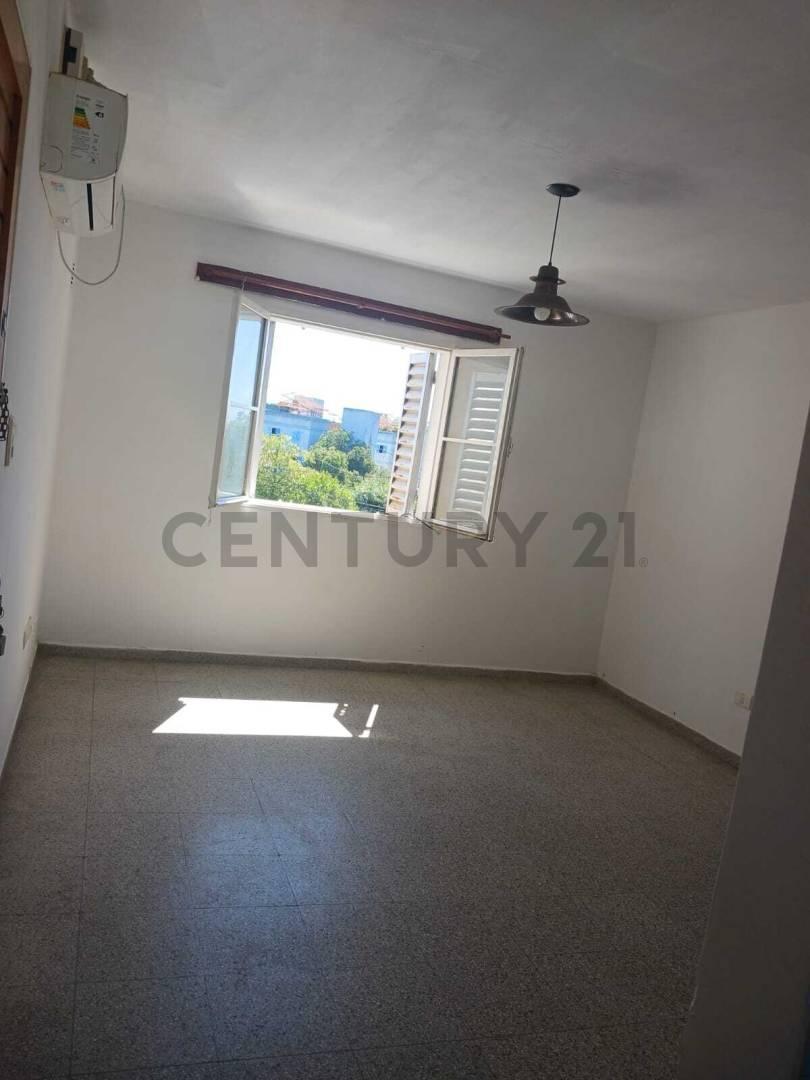 Venta Departamento 2 Dorm. Complejo Libertad III 1