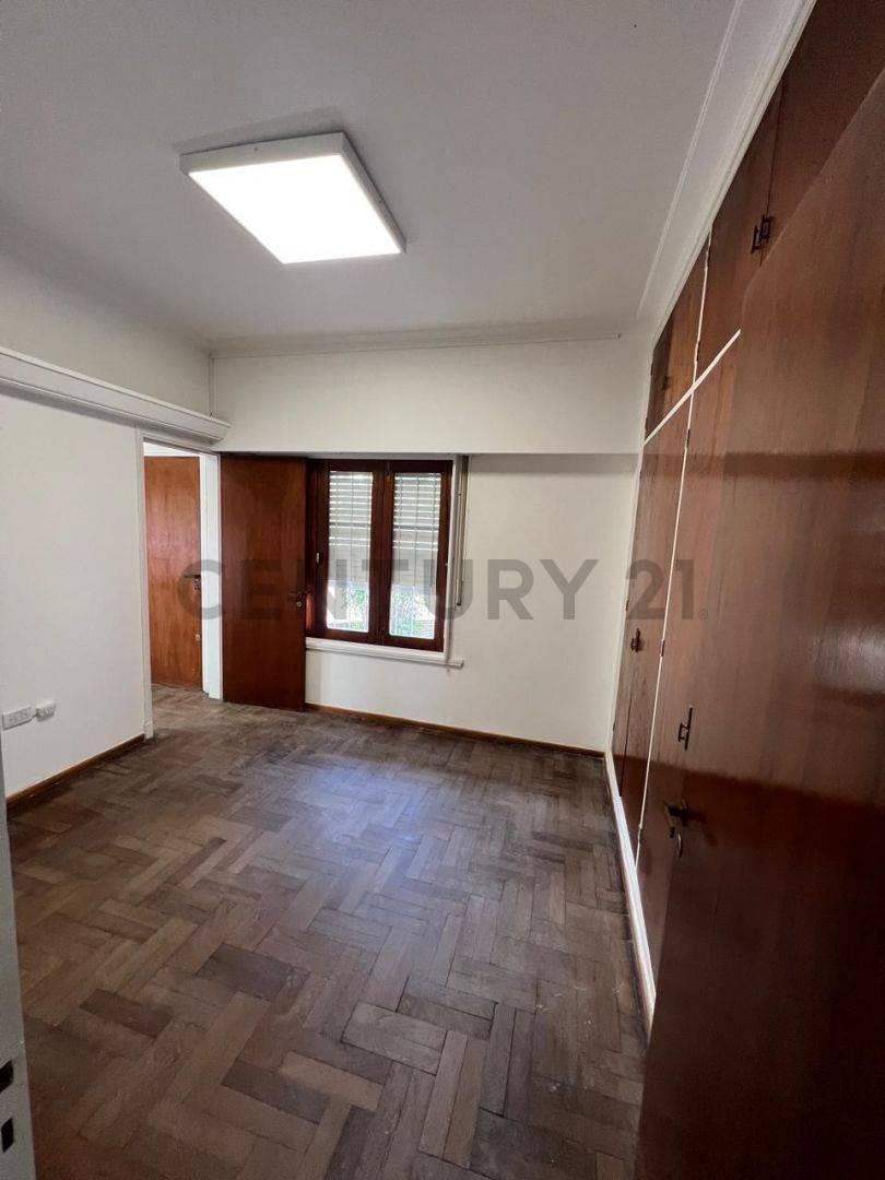 Hermosa Casa en Venta en Córdoba, Específicamente en Río Cuarto. con Una Superficie Total de 1. 5