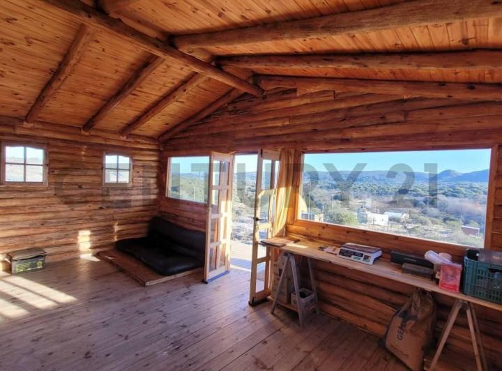 VENTA - Hermosa Cabaña en Sierras Chicas de Calamuchita - ESCRITURA 4