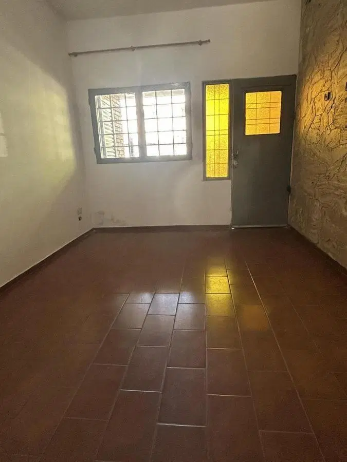 IMPERDIBLE! RETAZADA!  VENTA CASA DOS DORMITORIOS mas DPTO- Barrio Villa El Libertador 2