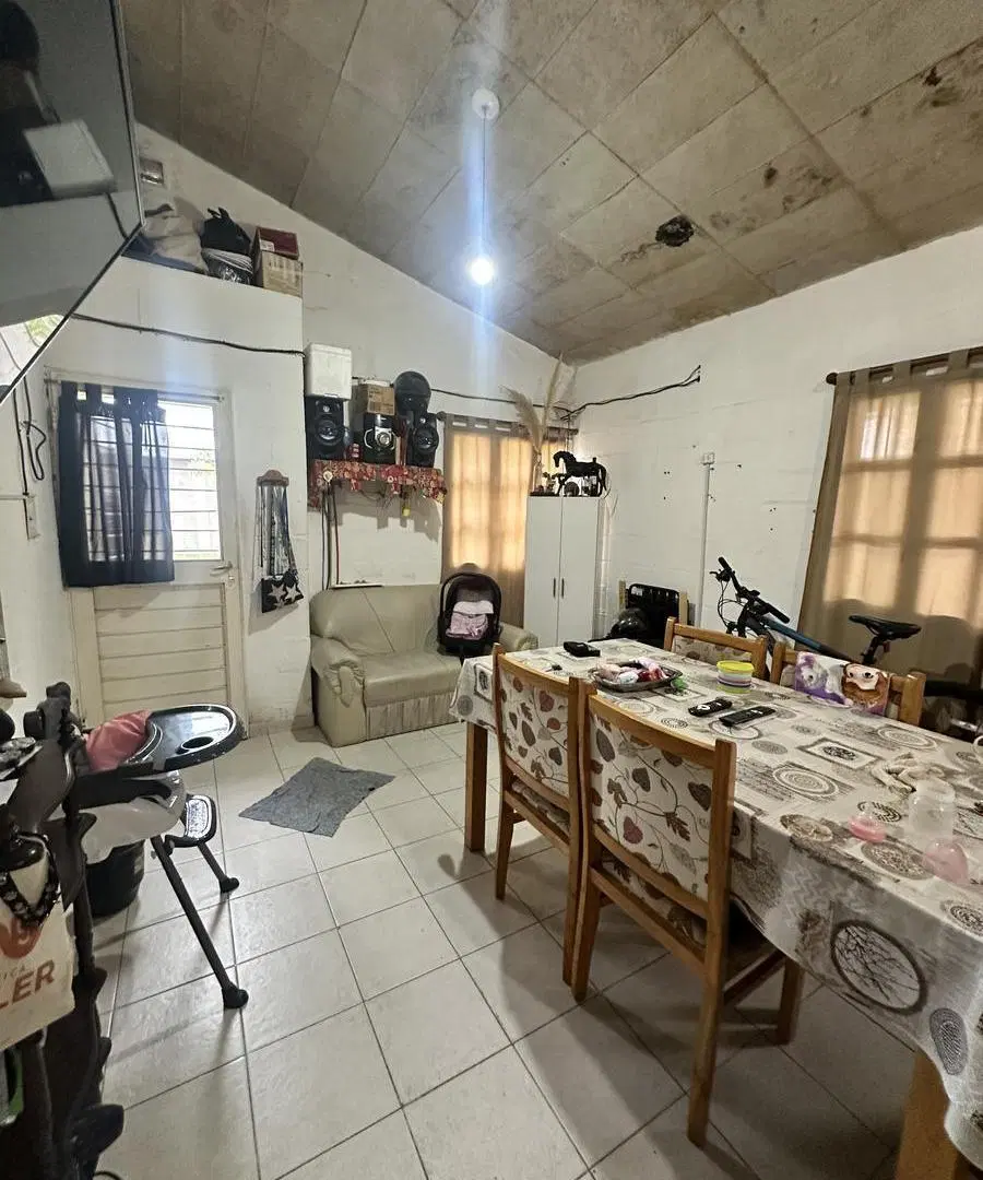 CASA EN VENTA B° LOS PLATANOS DE HORIZONTE 2 DORMITORIOS 1