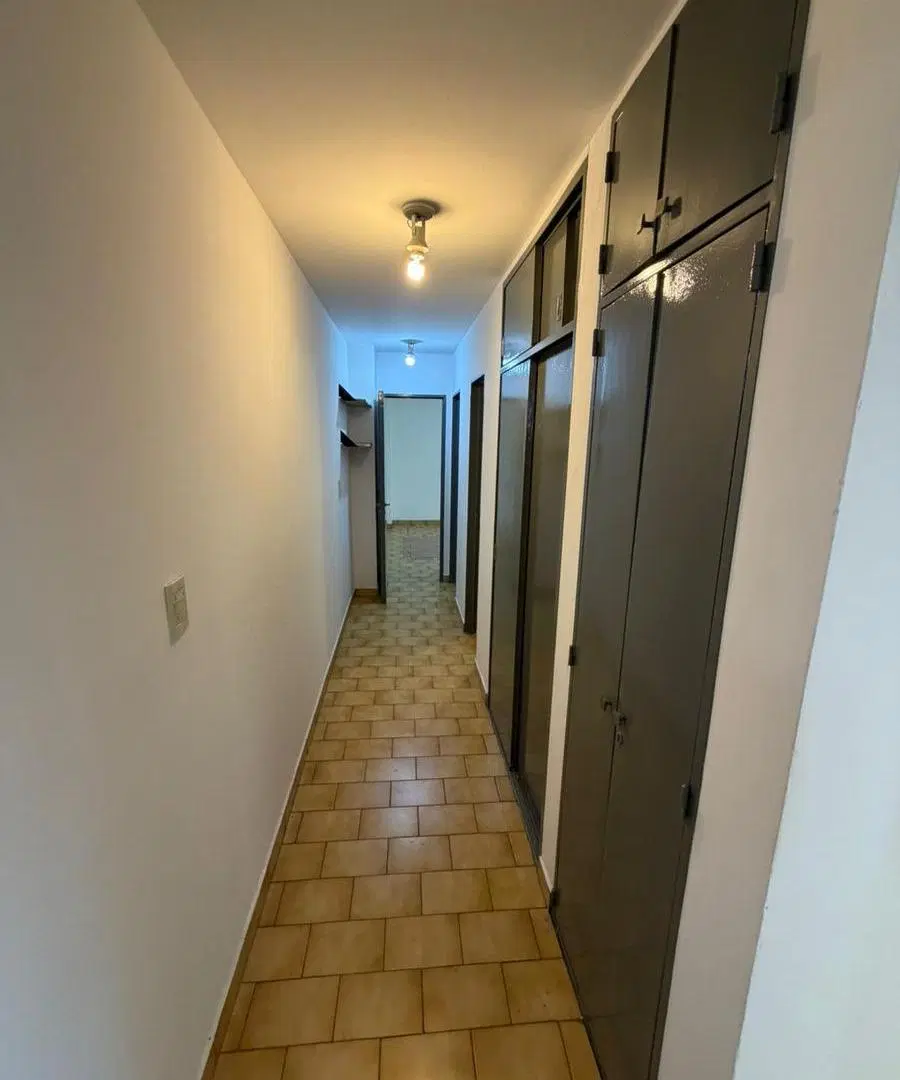 SE ALQUILA! Departamento 2 dormitorios en Alberdi 4