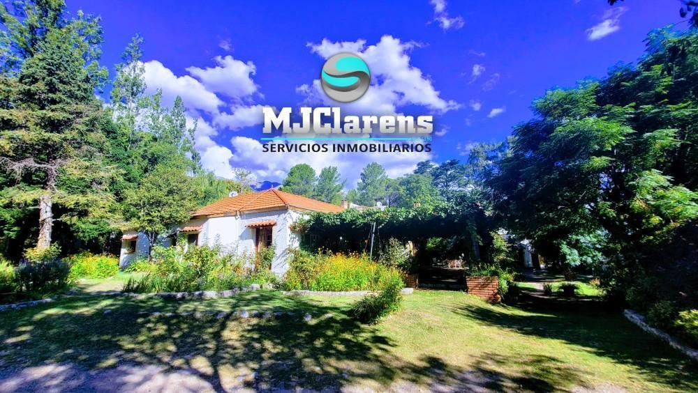 Oportunidad Hosteria en Los Hornillos con Escritura 1
